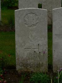 Etaples Military Cemetery - Curtis, C